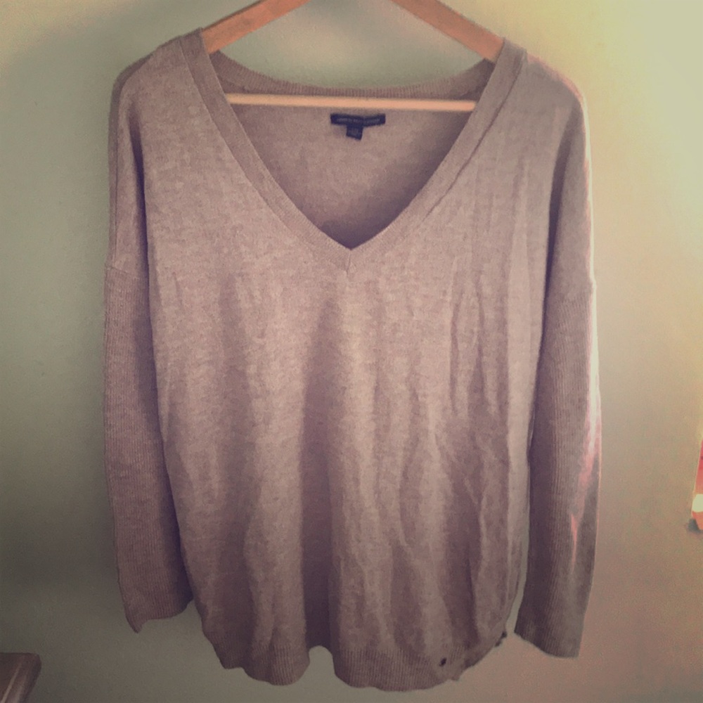 American Eagle sweater